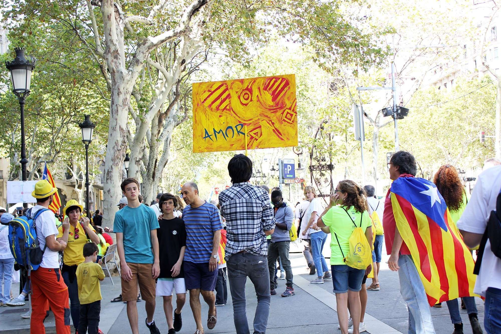 Walk of Art Through Barcelona Turns Out Brilliant