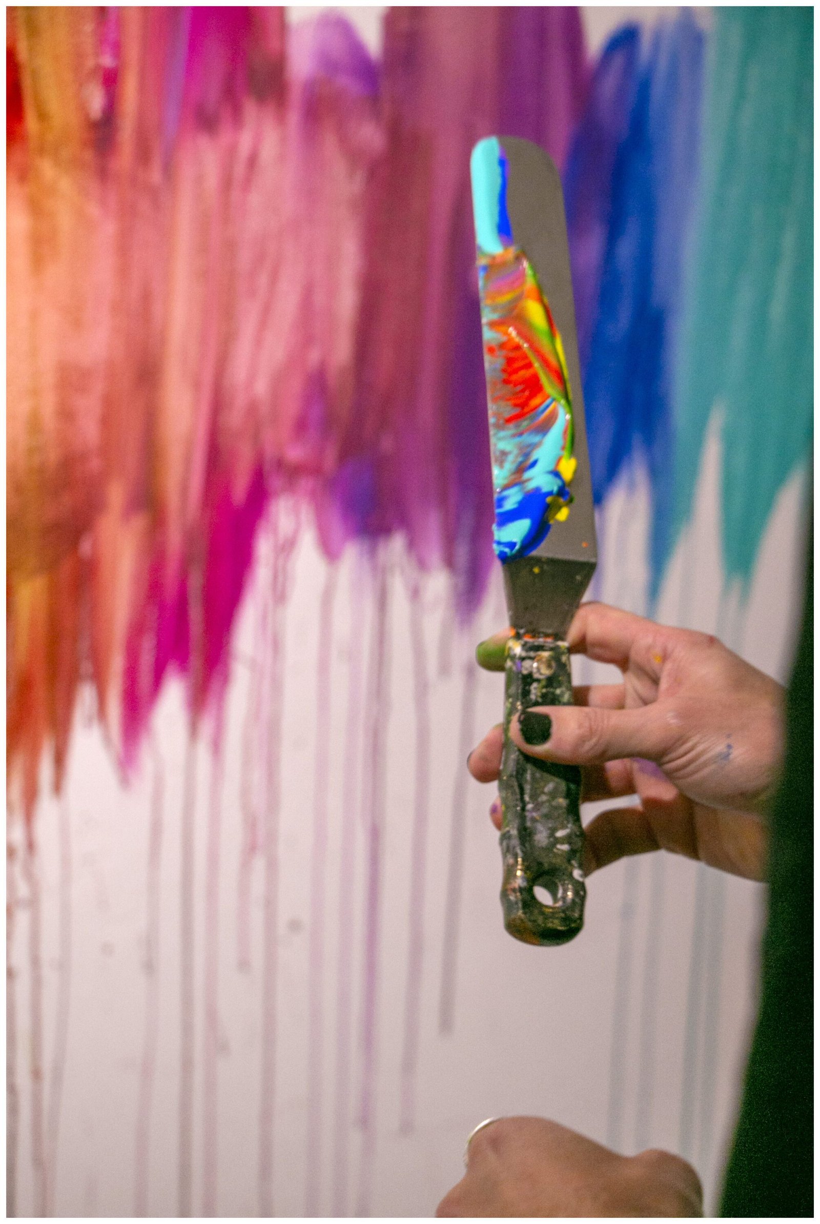 Abstract Art Exhibition in Barcelona: A Spectrum of Innovation 8 13
