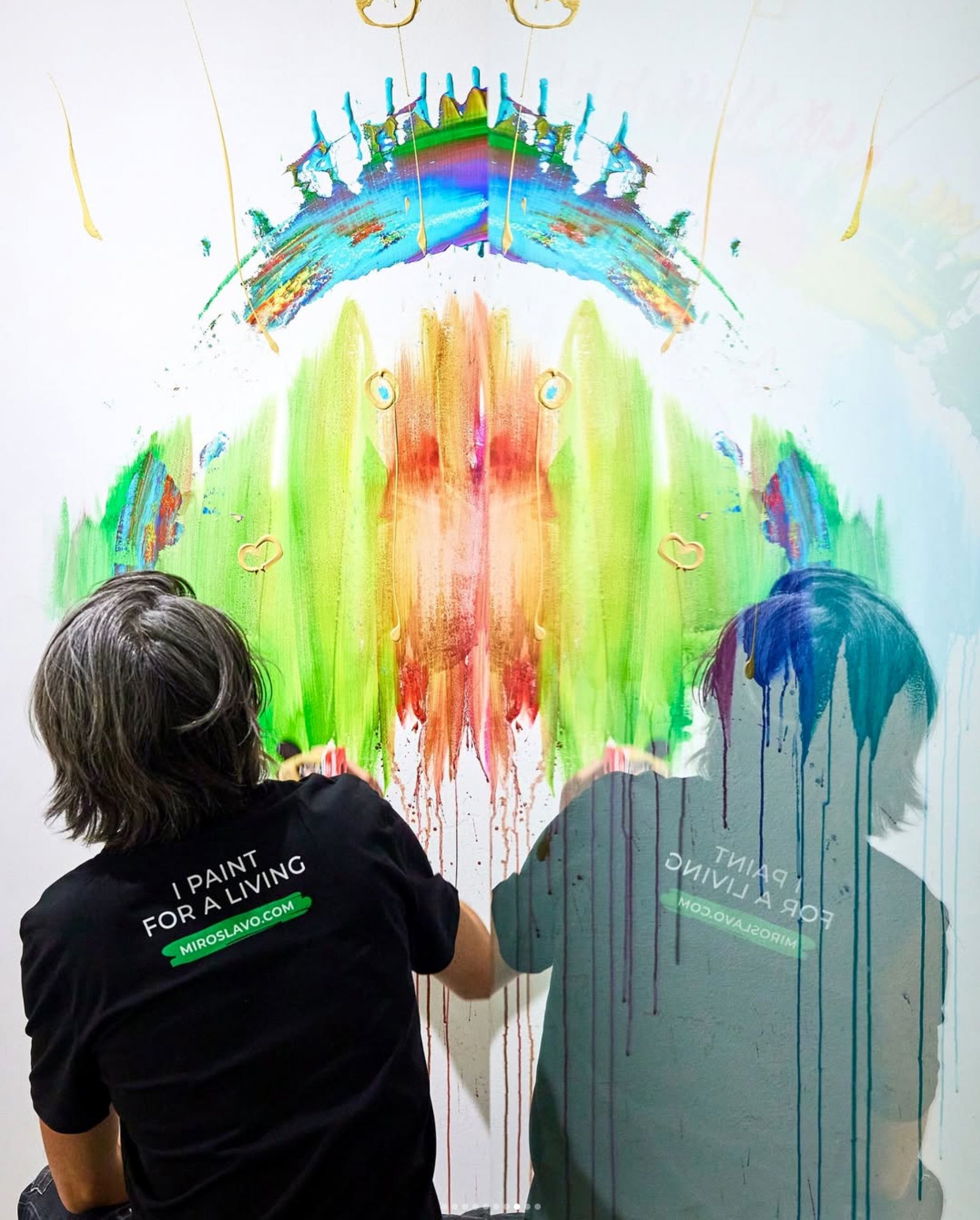 Abstract Art Exhibition in Barcelona: A Spectrum of Innovation 11 Miroslav Stibůrek Artist